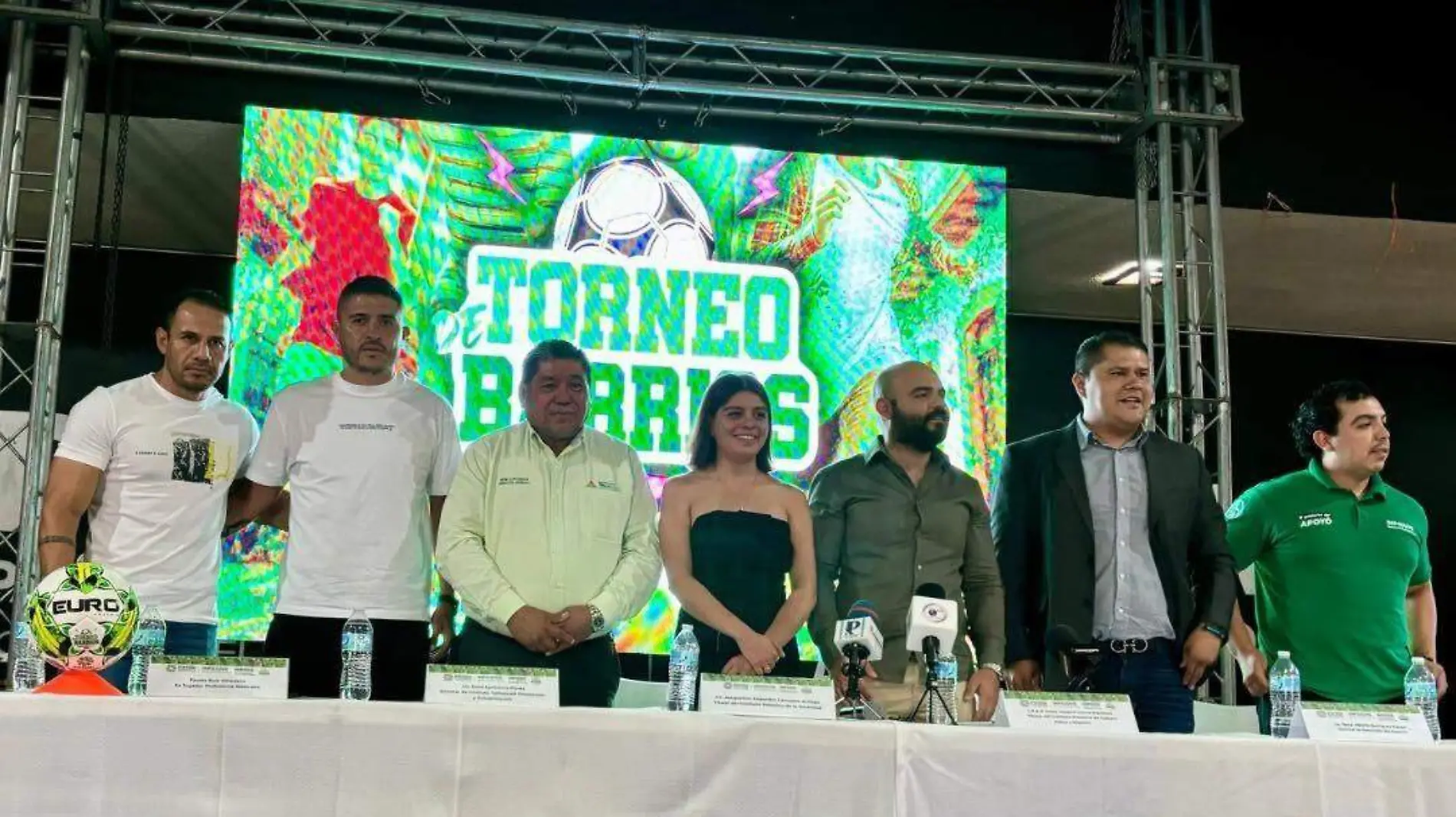 Presentación, torneo de los barrios